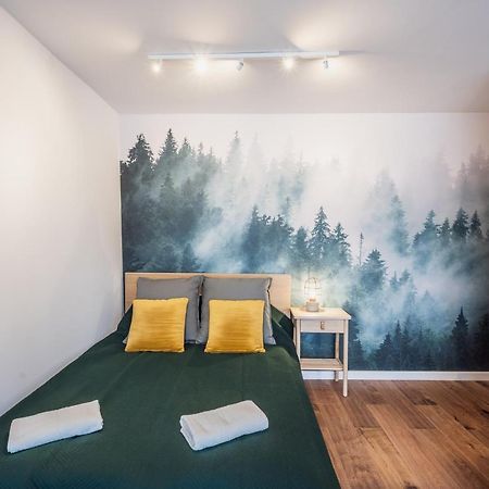Ferienwohnung Przytulny Apartament 150 Metrow Od Rynku Breslau Exterior foto